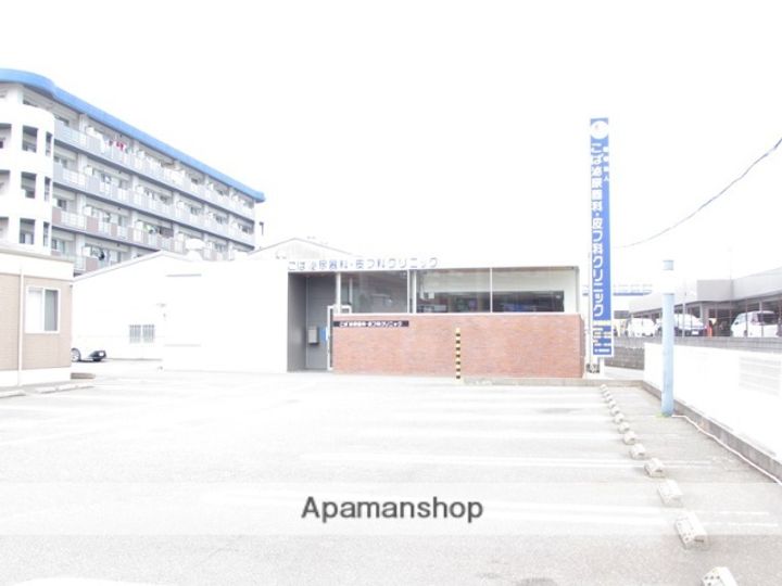 ヴェルモント・ルラーシュ402の周辺