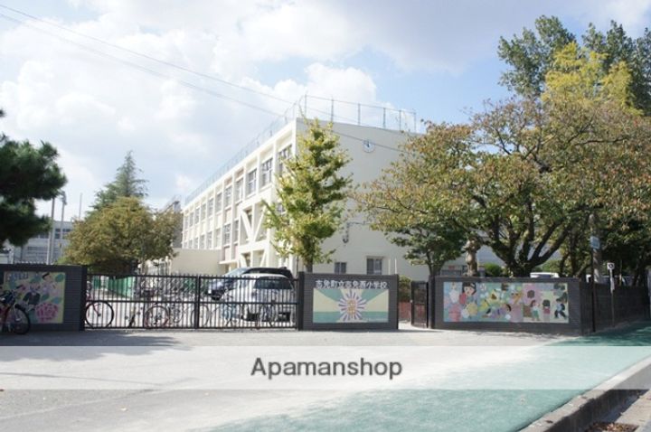 ヴィラコンフォートの周辺