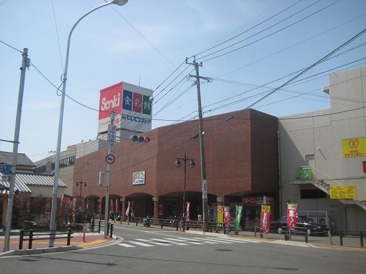 グランツシュティルBの周辺