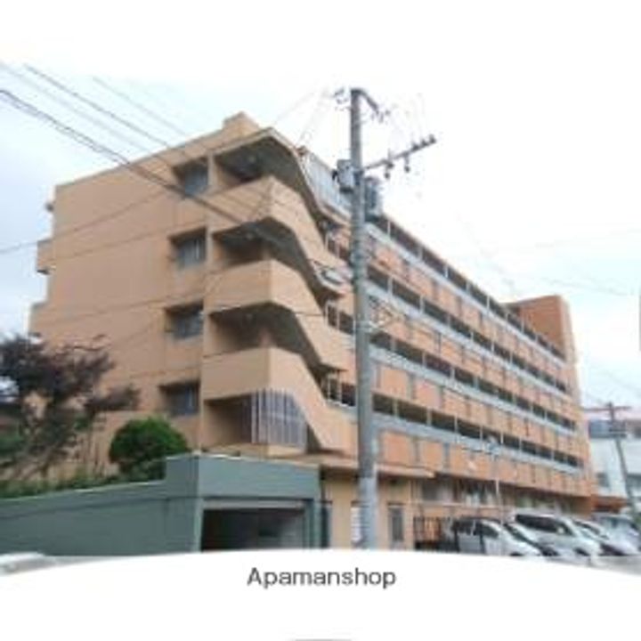 第20シティコート春日の外観