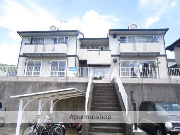 福岡県太宰府市連歌屋2丁目の賃貸アパートの外観