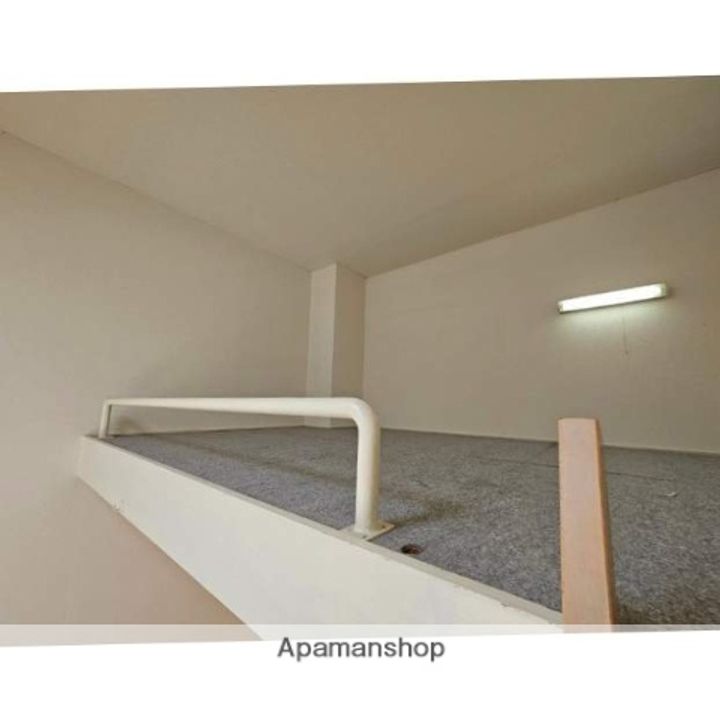 リーベン国分の内装