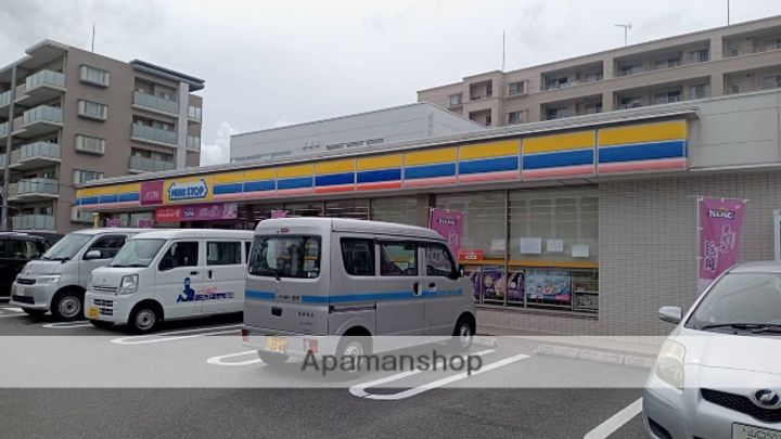ライフネスト楓の周辺
