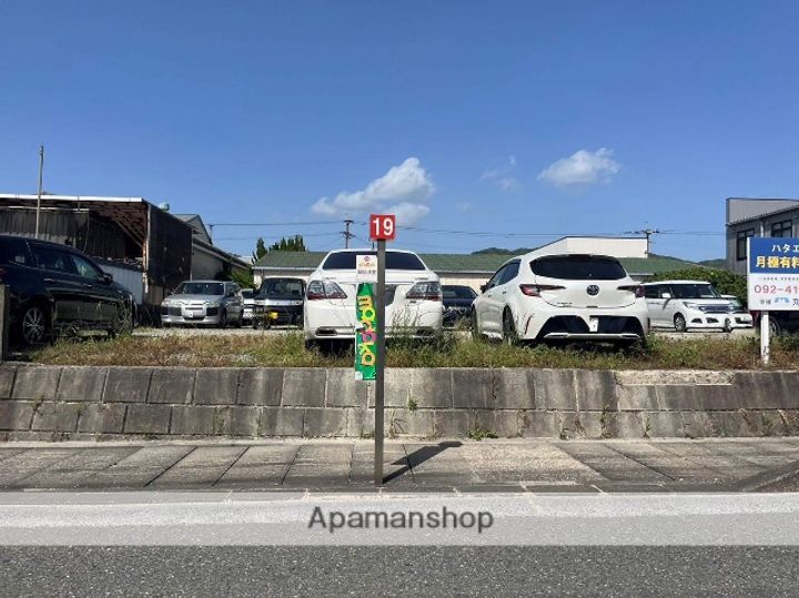 アルル空港南の周辺