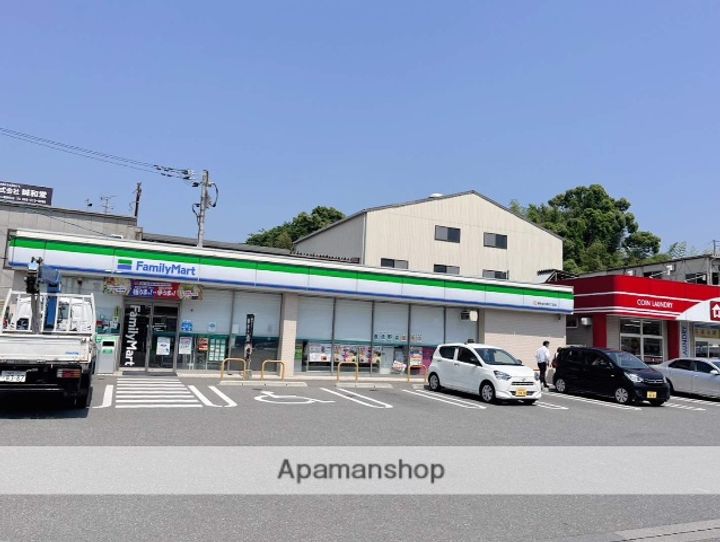 アルル空港南の周辺