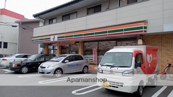 福岡県春日市桜ヶ丘8丁目の賃貸アパートの周辺