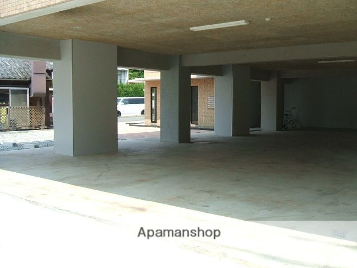 福岡県太宰府市五条4丁目の賃貸マンションの外観