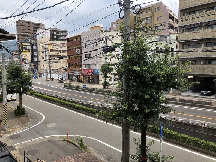 福岡県大野城市瓦田1丁目の賃貸マンションの外観