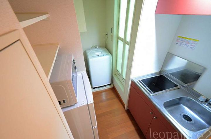 レオパレス月隈南のキッチン