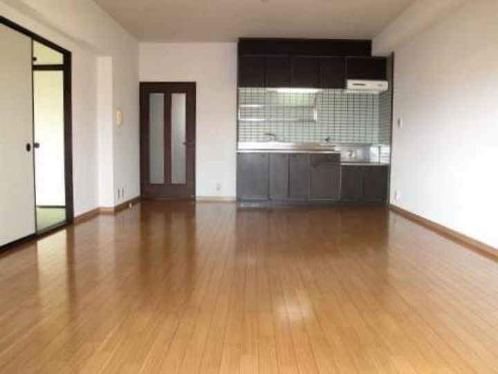 ハイネス那珂川の内装