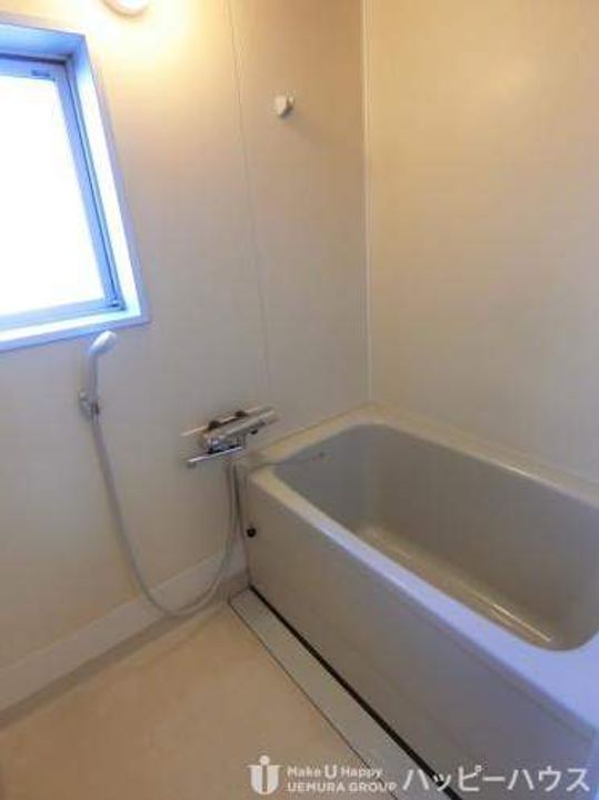 福岡県那珂川市片縄2丁目の賃貸マンションの風呂