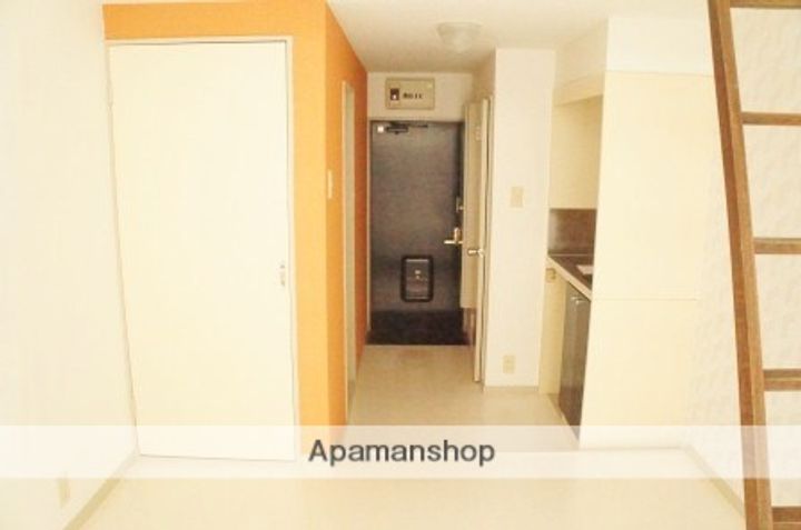 福岡県春日市下白水北1丁目の賃貸アパートの内装