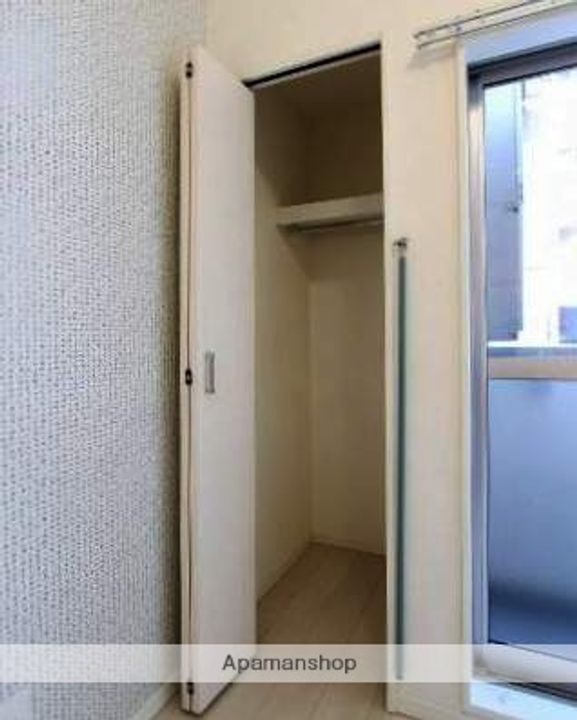 福岡県福岡市博多区麦野6丁目の賃貸アパートの内装