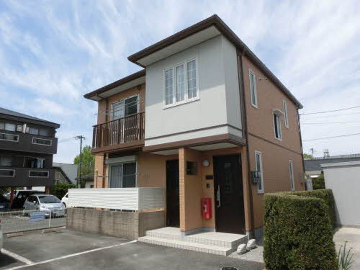 福岡県小郡市小郡の賃貸アパートの外観