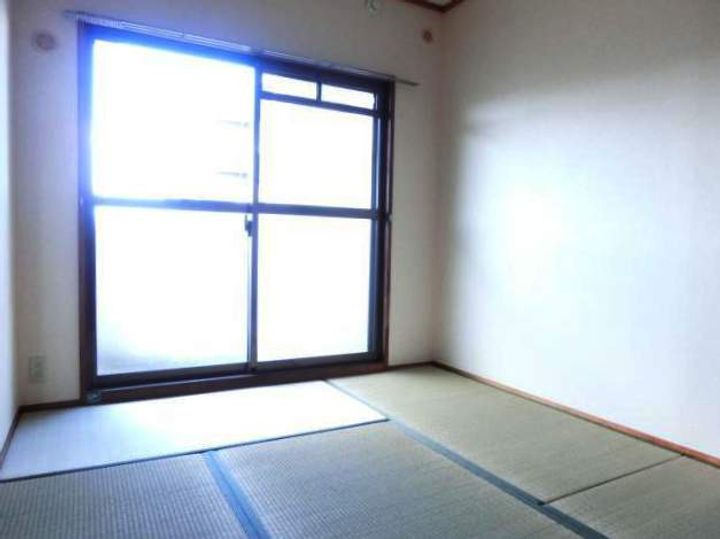 福岡県筑紫野市杉塚1丁目の賃貸マンションの内装