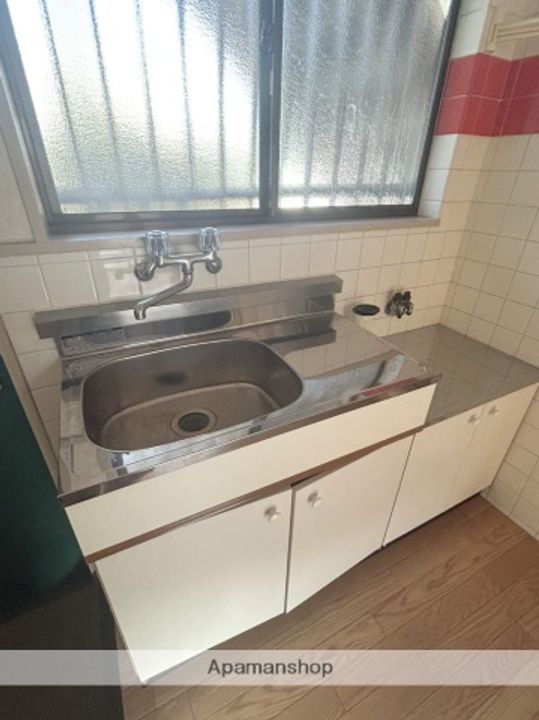 サンジュリーのキッチン