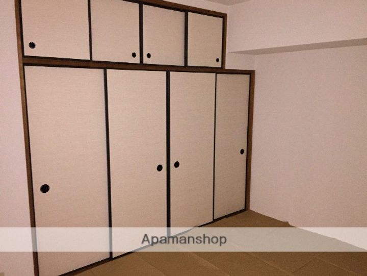 福岡県筑紫野市二日市南4丁目の賃貸マンションの内装