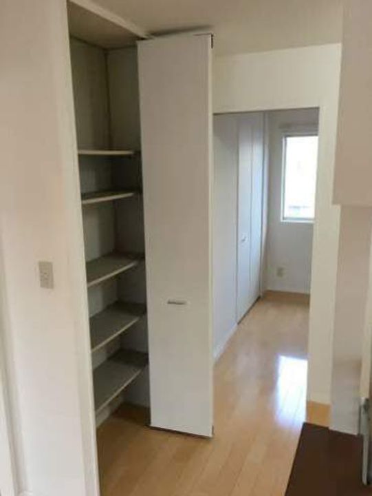 プリエール UNの玄関