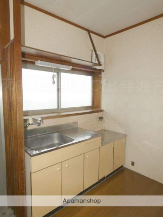 福岡県筑紫野市俗明院2丁目の賃貸アパートの内装