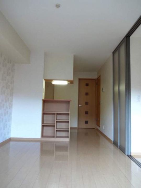 フロレスタ A棟の居間