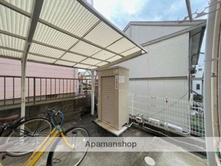 福岡県筑紫野市二日市北1丁目の賃貸アパートの内装