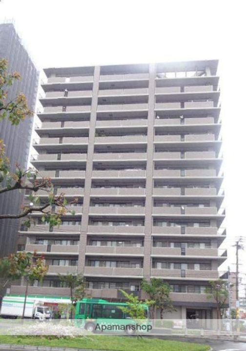 サンリヤン大野城駅前Ⅱ番館の外観
