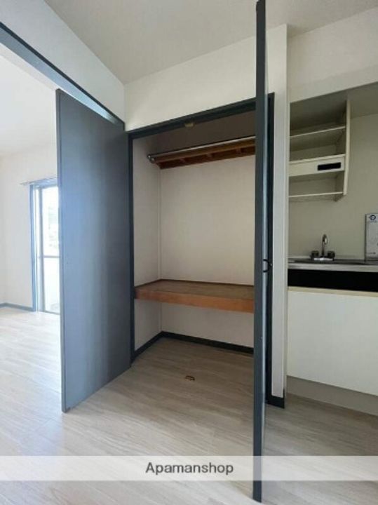 アールズ下原の内装