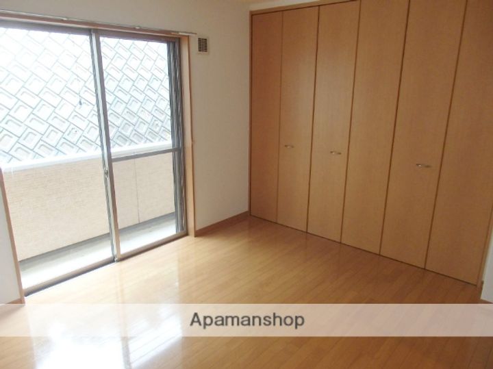 コーポ日の里の内装