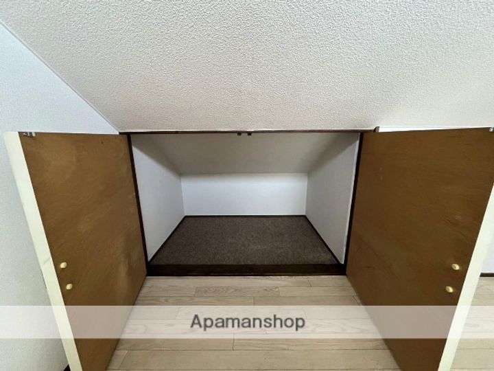 グラフィックメゾン和白東の内装