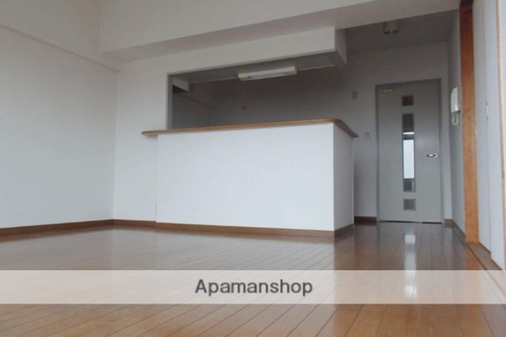 カスティール東郷の居間