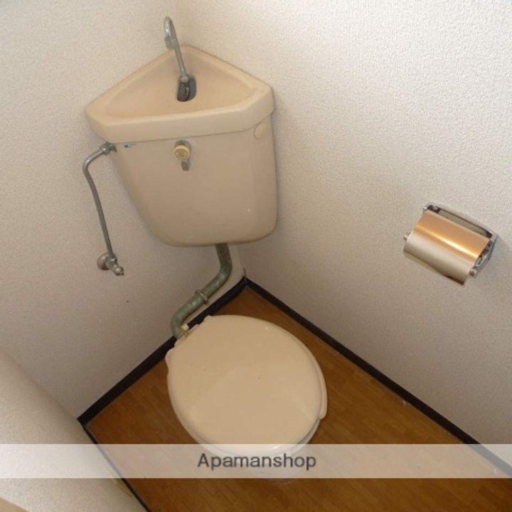 ホットライン唐原の内装
