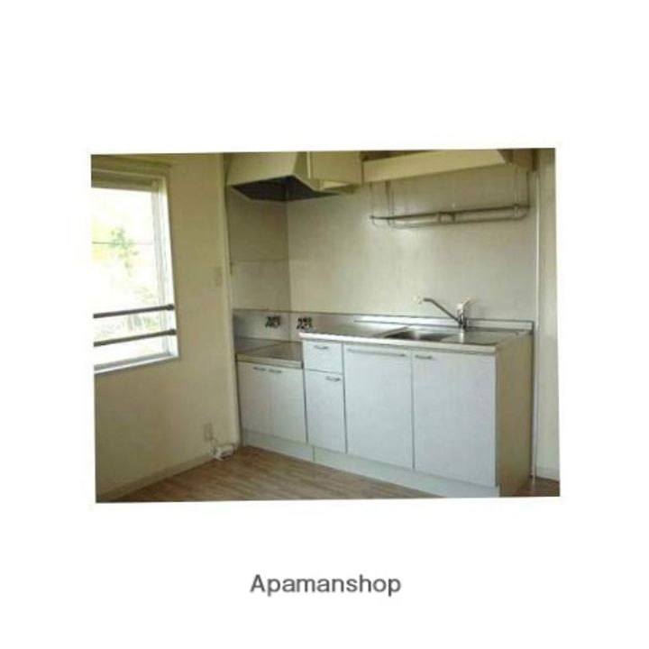 ヒルズ赤間B棟のキッチン