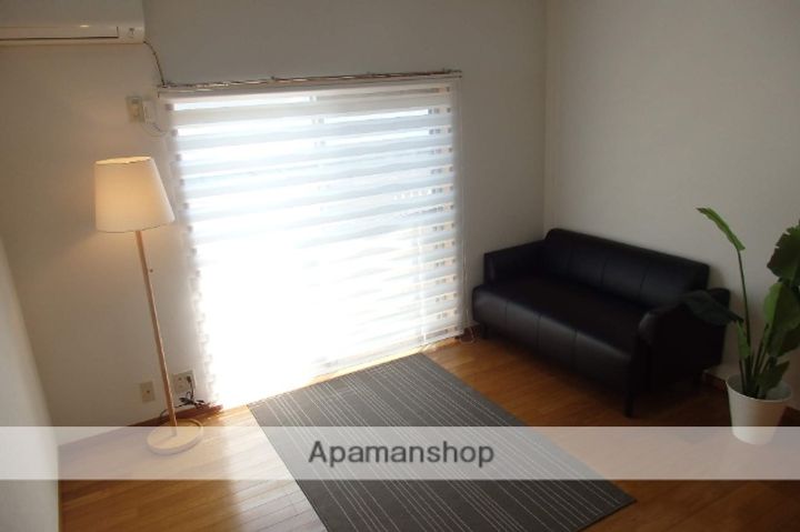 パティオコートの居間