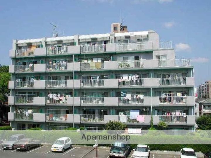 シュライン参道の外観