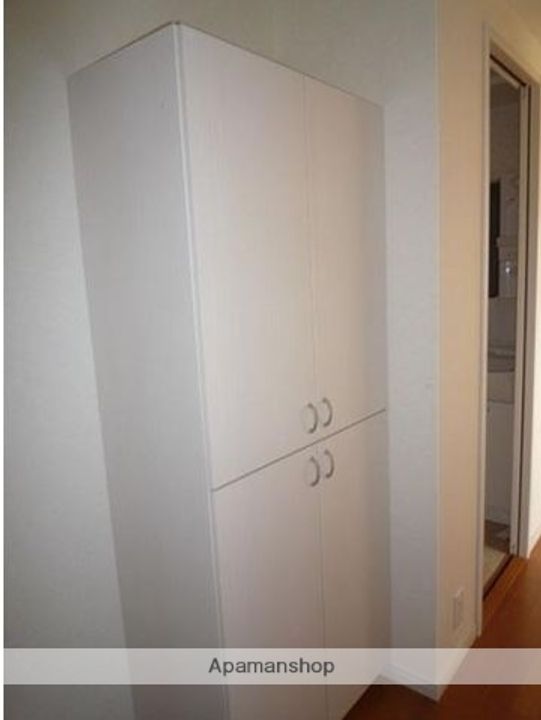 プリンセスティアラの内装