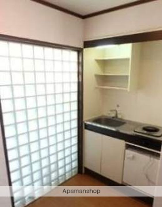 ダイナコート産大前のキッチン