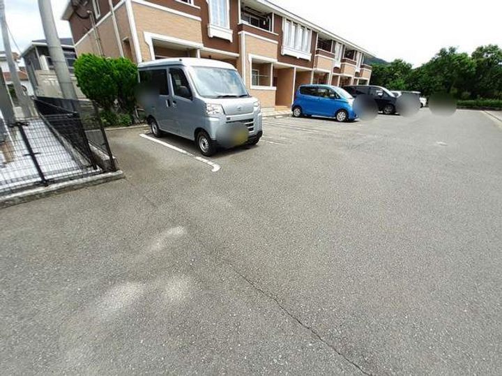 ボンボヤージュBの外観