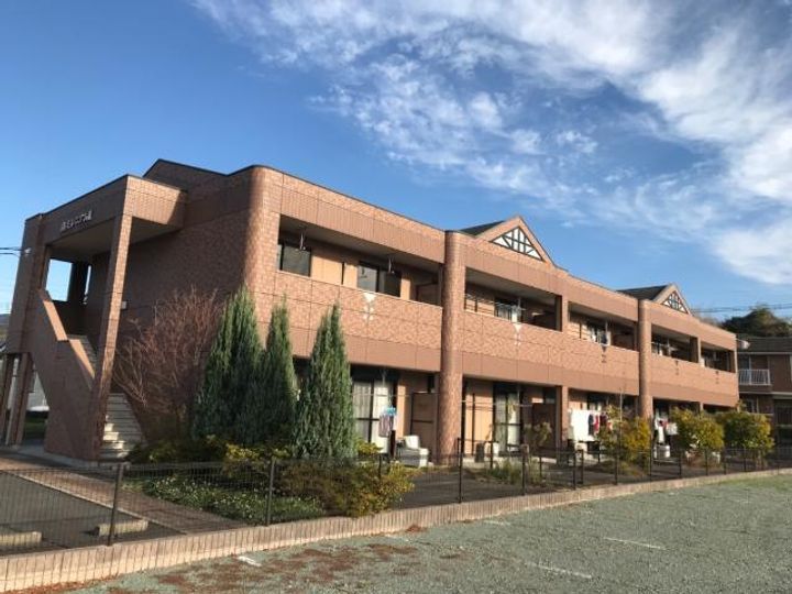 ミレニアムⅡの外観