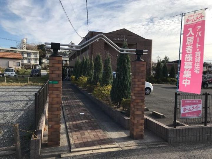 ミレニアムⅡの外観