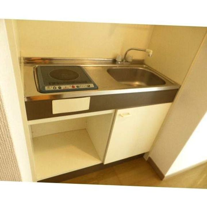 福岡県福岡市東区若宮4丁目の賃貸マンションのキッチン
