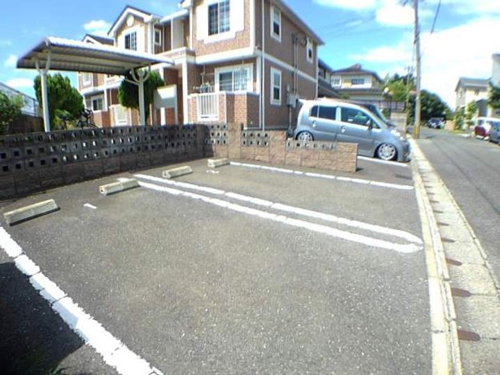 グローヴ・ヒルズのその他画像