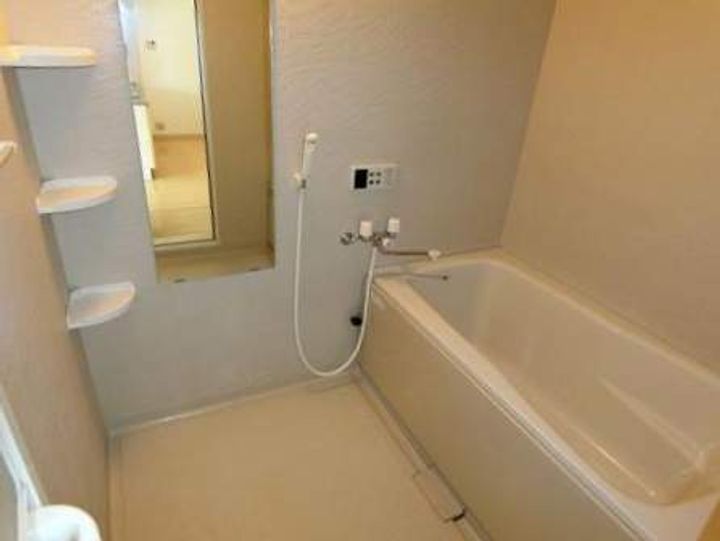 メゾン・フルールの風呂