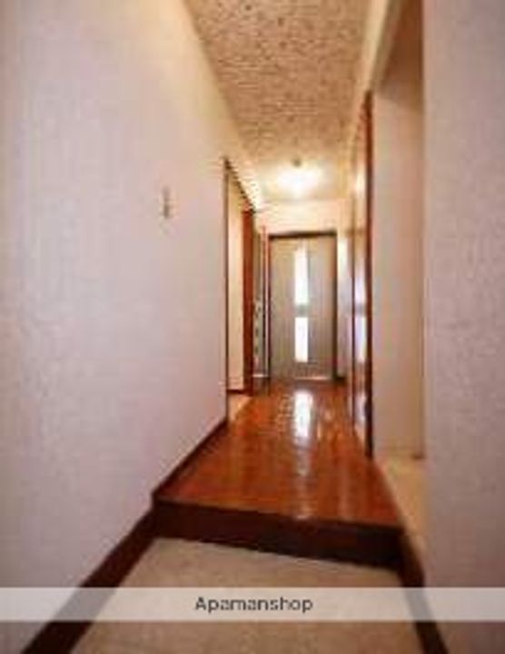 アーバン21の玄関