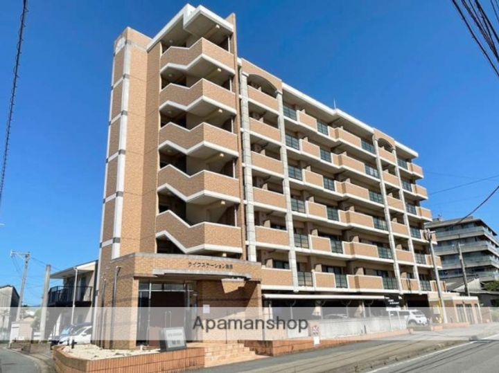 ライフステーション柚須の外観