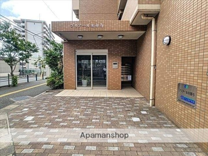 福岡県福岡市東区馬出6丁目の賃貸マンションの外観