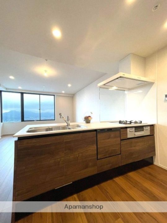 アイランドシティオーシャン&フォレストタワーレジデンスWESTのキッチン
