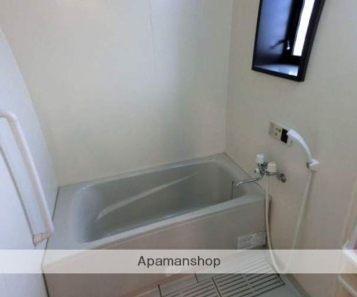 福岡県糟屋郡須惠町大字須惠の賃貸マンションの風呂