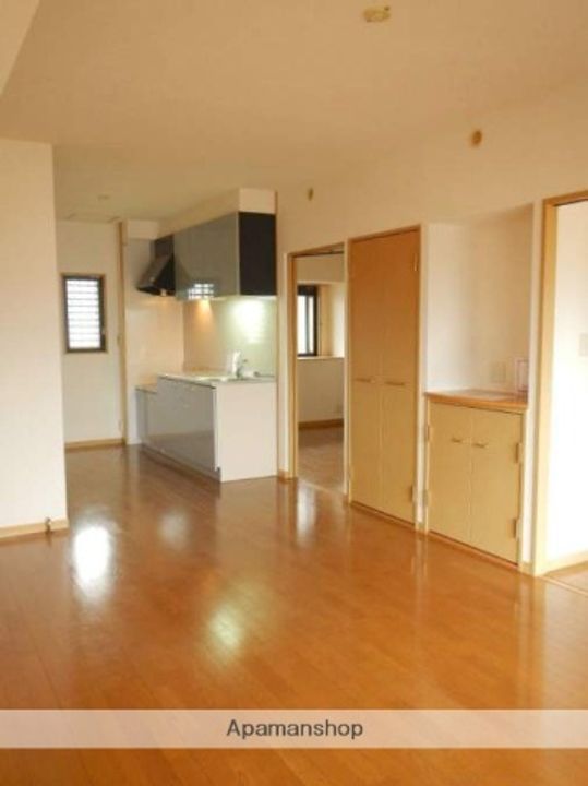 福岡県糟屋郡須惠町大字須惠の賃貸マンションの内装