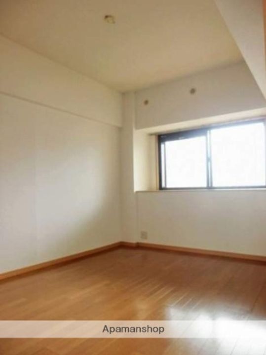 福岡県糟屋郡須惠町大字須惠の賃貸マンションの内装