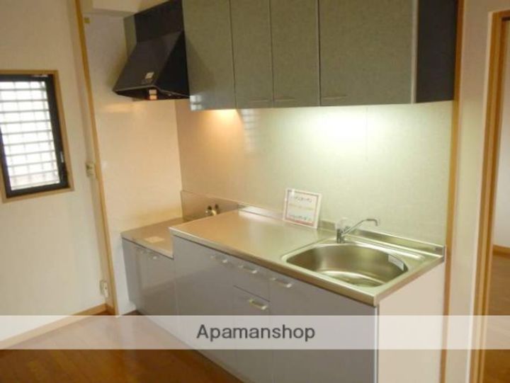 福岡県糟屋郡須惠町大字須惠の賃貸マンションのキッチン